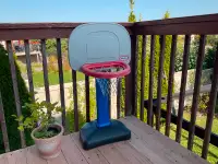Little Tikes Basketball Set