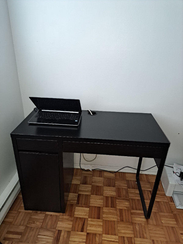 computer desk / bureau ordinateur dans Bureaux  à Longueuil/Rive Sud - Image 2