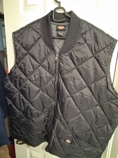 Dickies Men's Vest, View more