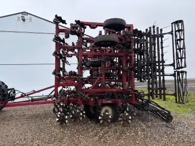 50ft Salford 570 Coulter, 8 Wave Blades, 3 Bar Harrow, Rolling Baskets, HD Mainframe Highway Tires,...