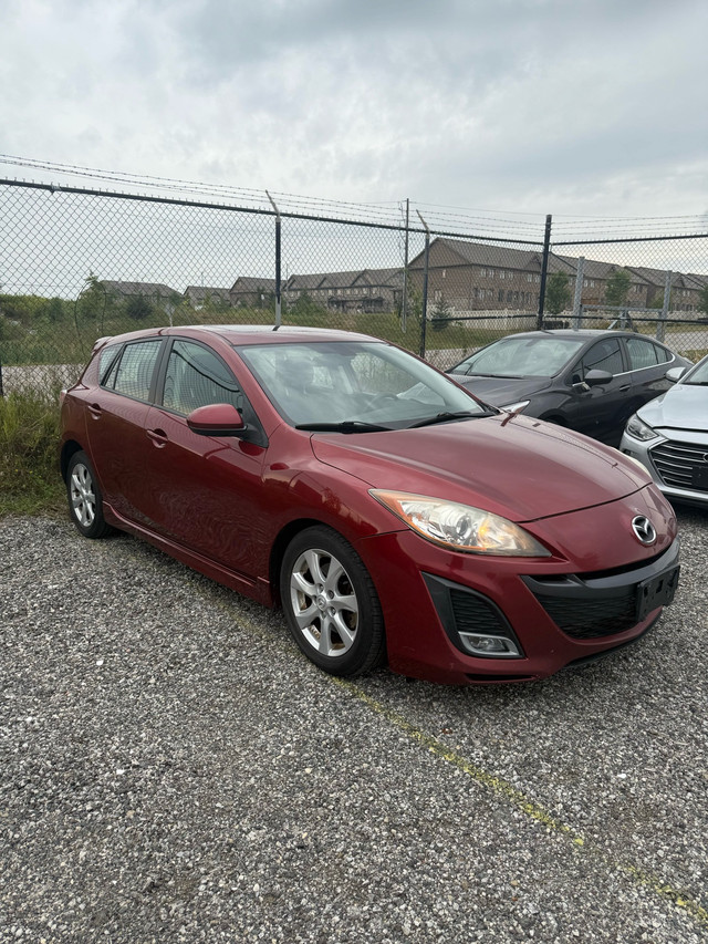 2011 Mazda 3 Hatchback For Sale in Cars & Trucks in Oakville / Halton Region - Image 2