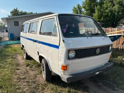 Selling my 1982 VW Vanagon with 2.0L air cooled engine - same van as a Westfalia but with a hard top...