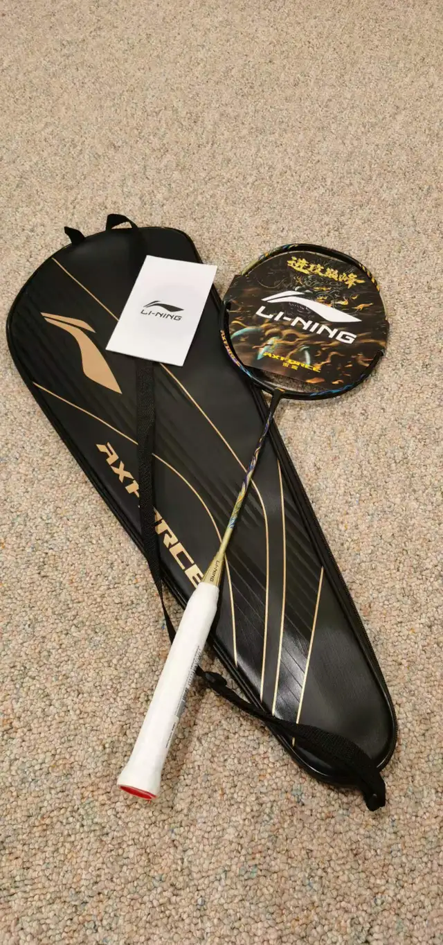 Li-Ning Axforce 100 badminton racket (brand new)