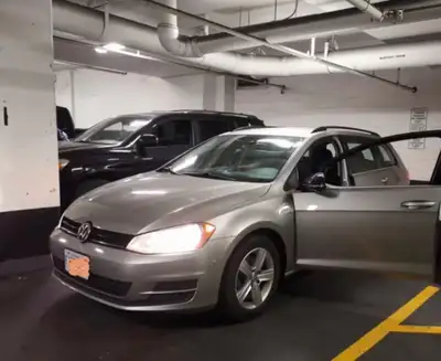 2015 Volkswagen Golf SportWagen TDI DSG – Clean Carfax, No Accidents Scarborough, ON 2015 Volkswagen...