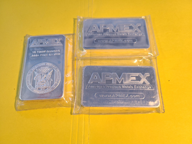 Silver coins,  silver 1 and 10 oz bars. in Arts & Collectibles in Ottawa - Image 2