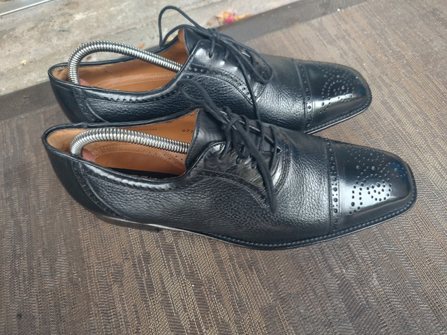 MEZLAN MEN'S LUXURY BLACK LEATHER SHOES LIKE NEW SIZE 9.5 in Men's Shoes in Windsor Region - Image 3