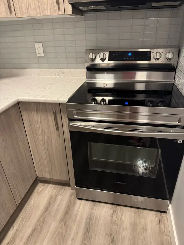 Cleaning service Saskatoon 555661628340981765