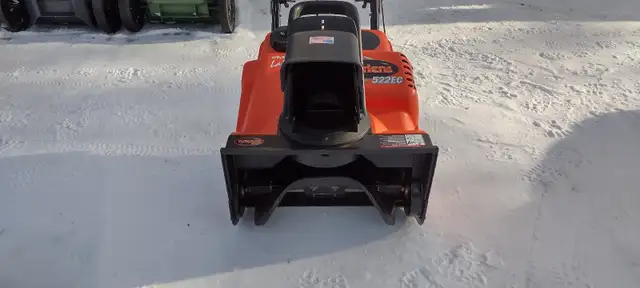 Souffleuse Ariens 522  (2010) in Snowblowers in Sept-Îles - Image 5