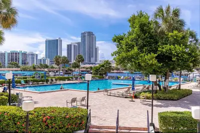 2 BEDROOM PENTHOUSE HALLANDALE BEACH AVAILAVLE NOW, View more
