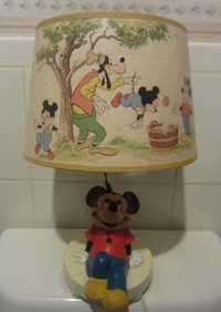 Vintage Mickey Mouse  Lamp 1981