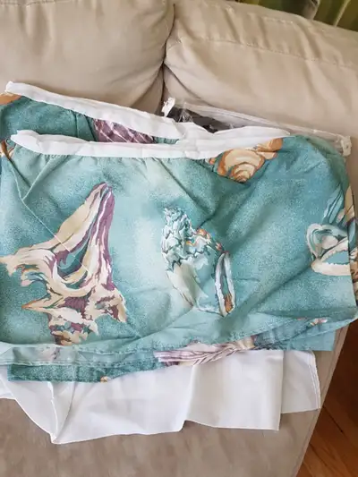 Bed skirt for twin bed, View more