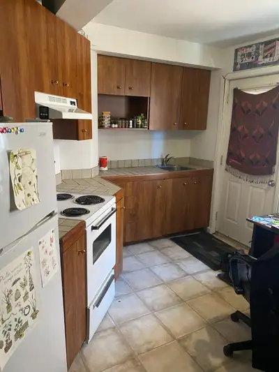Très beau loft au 2e étage. Très bien situé dans le beau petit centre-ville de Drummondville et près...