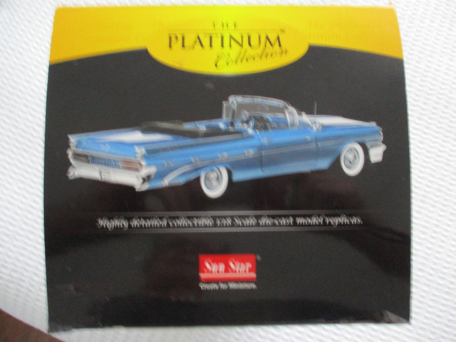 1//18 Sunstar Platinum Bonneville1959 Pontiac Convertible in Arts & Collectibles in City of Toronto - Image 3