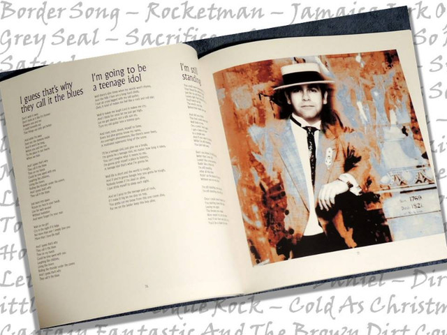 ELTON JOHN LYRICS BOOK - a MUST-HAVE for any fan! in Non-fiction in Markham / York Region - Image 3