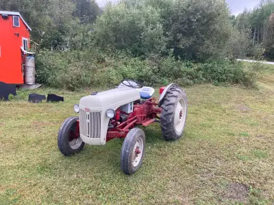 Antique Ford farm tractor, in excellent running condition.