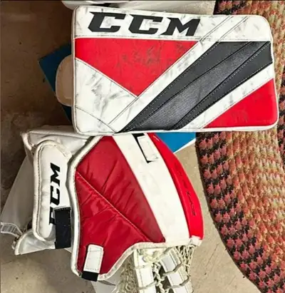 Senior CCM goalie gloves, View more