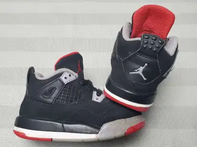 B 8A Here we have a pre owned pair of toddler size 6c air jordan bred 4 in good condition. Please se...