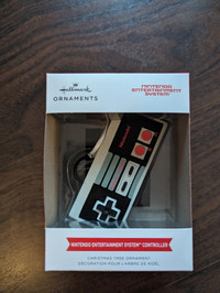 Hallmark Nintendo Entertainment System Controller Ornament