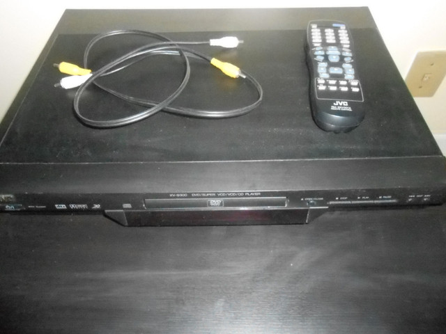 JVC DVD player dans Appareils électroniques  à Ville de Montréal