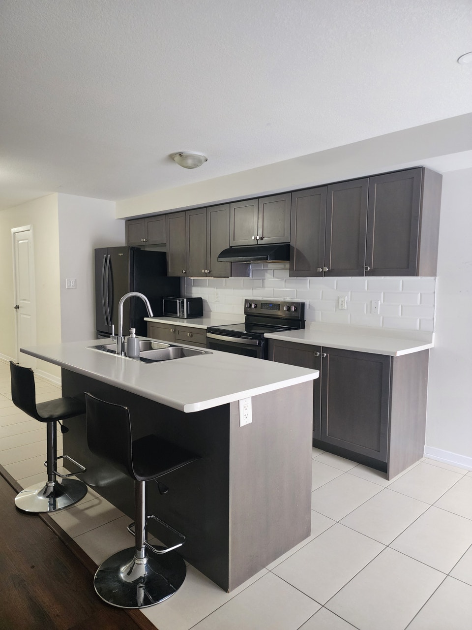 Townhouse in Stoney Creek Mountain Community. 3