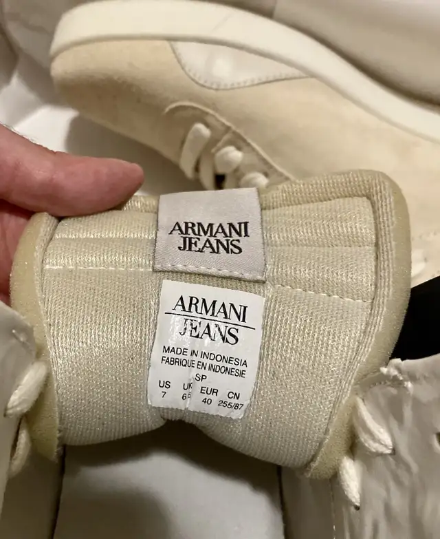 Armani Mens Shoes New in Box Rare in Men's in City of Toronto - Image 5