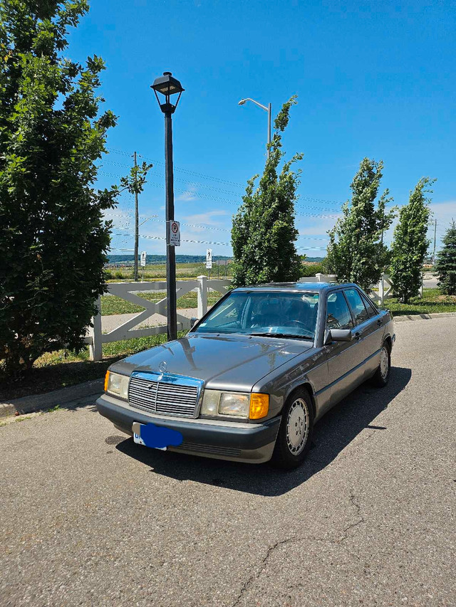 Mercedes-Benz 190E in Cars & Trucks in Oakville / Halton Region - Image 2