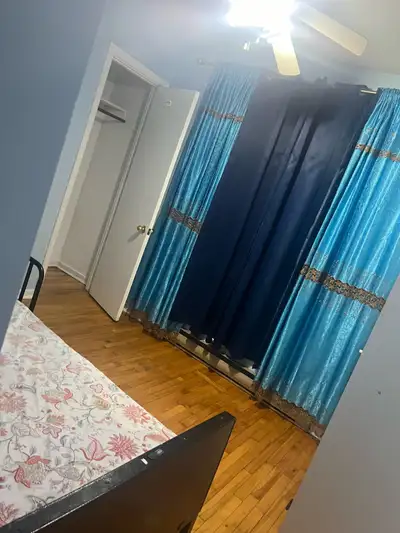 Private room for rent available for girls in Cotevetru