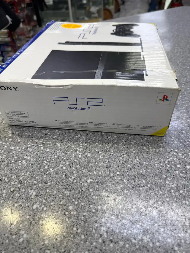PS2 Slim System In Box Black in Older Generation in Oshawa / Durham Region - Image 7