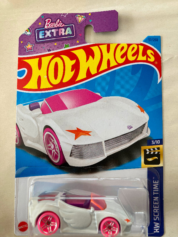 Hot Wheels 1:64 scale Barbie collectibles in Toys & Games in Trenton - Image 3