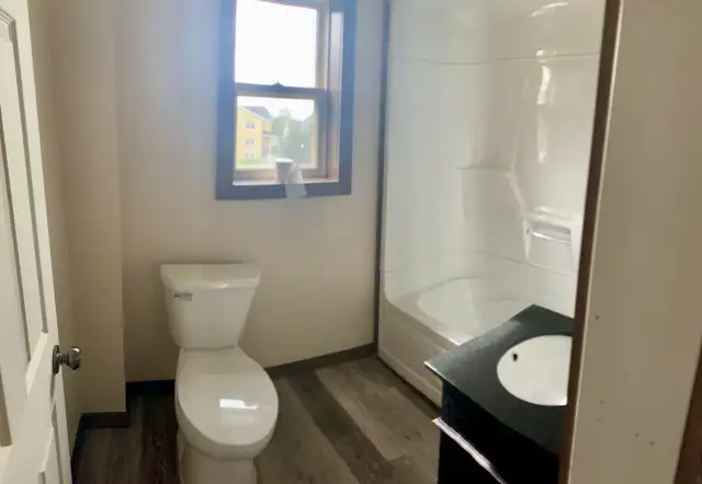 1 bedroom available for rent in Long Term Rentals in Summerside - Image 3