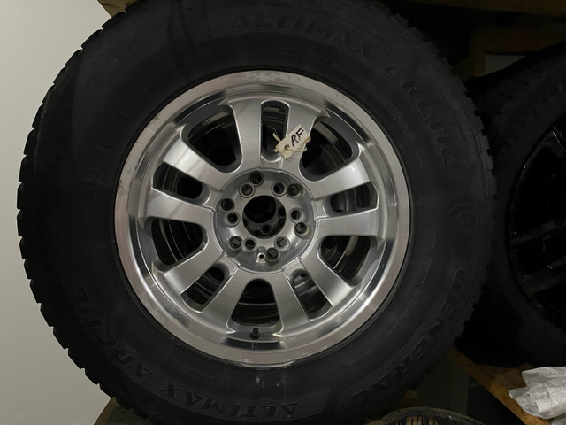 265/70r17 general Altimax winter tires in Tires & Rims in Ottawa