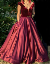 Robe de bal bourgogne taille 8/prom dress burgundy size 8