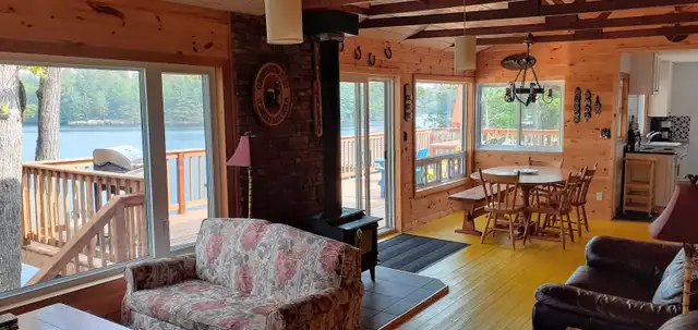 ►►AMAZING WATERFRONT COTTAGE - SWIM FISH RELAX HERE◄◄ in Ontario in Canada - Image 11
