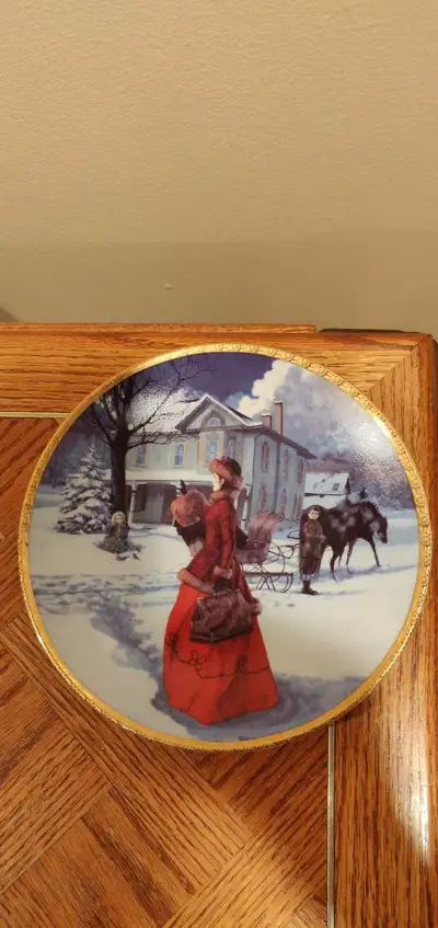 Avon President's Club "Mrs. Albee's Winter" Collector Plate , View more