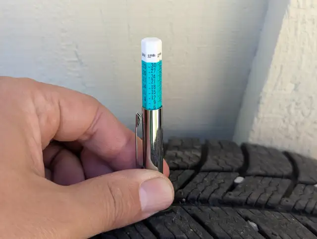 Winter Tires - Michelin X-Ice - 215/60R16 - 5x114.3 in Tires & Rims in Brantford - Image 10