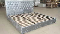 VELVET KING SIZE BED/ BRAND NEW/ EXCELLENT CONDITION/MARKHAM 