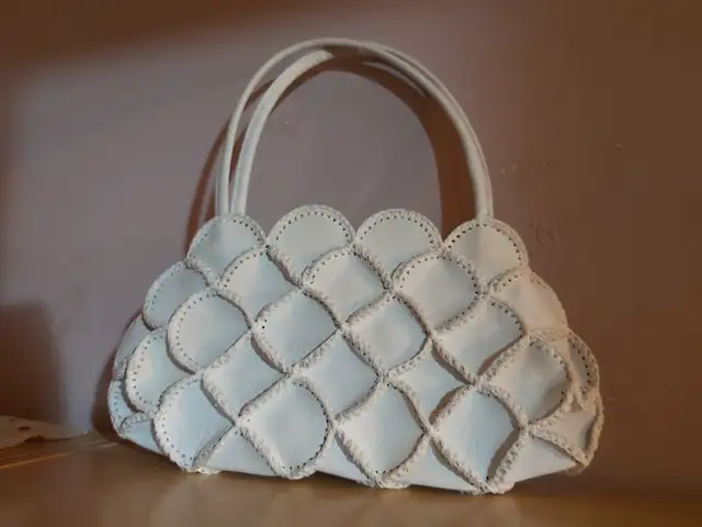 Women's Summer Leather Handbag in Women's - Bags & Wallets in Kitchener / Waterloo - Image 2