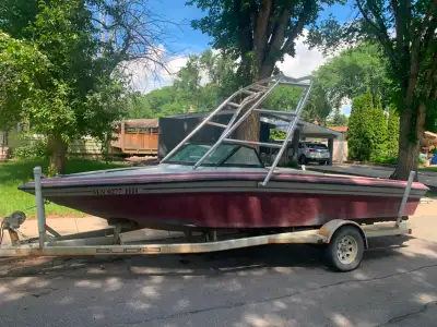 1987 Supra ski boat with Midwest Watersports wake tower Price Reduced to $4500.00 obo