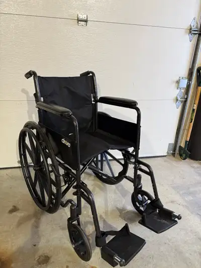Folding wheelchair with removable foot rests. In great shape. Can deliver to Whitehorse