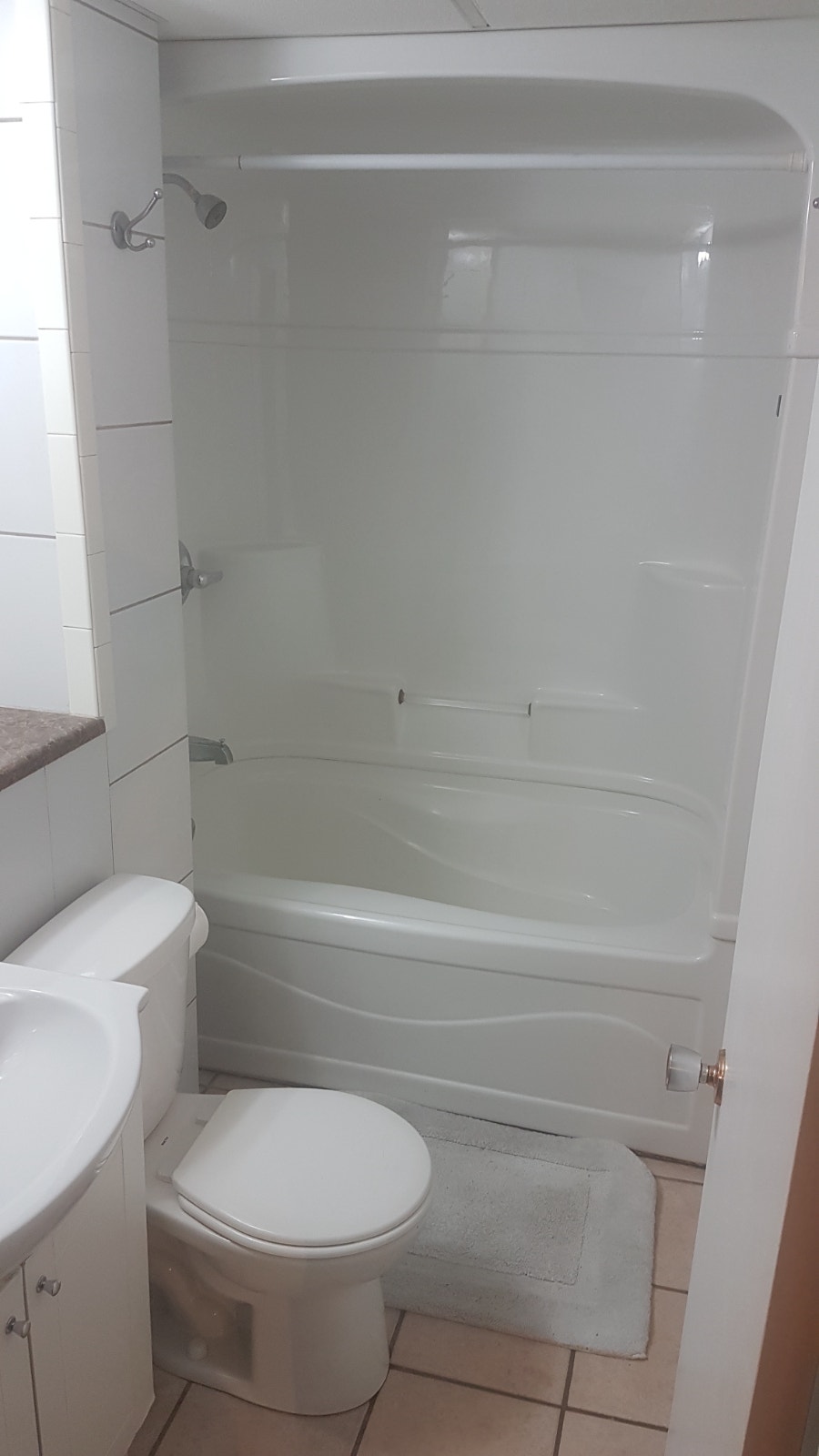 Roomy and comfortable basement suite 2