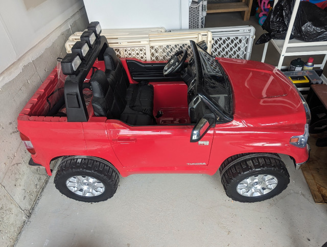 Ride on Tundra SUV with remote control in Other in Markham / York Region - Image 2
