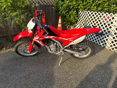 2018 Honda CRF 250L ✅️Clean and functioning ✅️Street and off-road compatible ✅️For both beginners an...