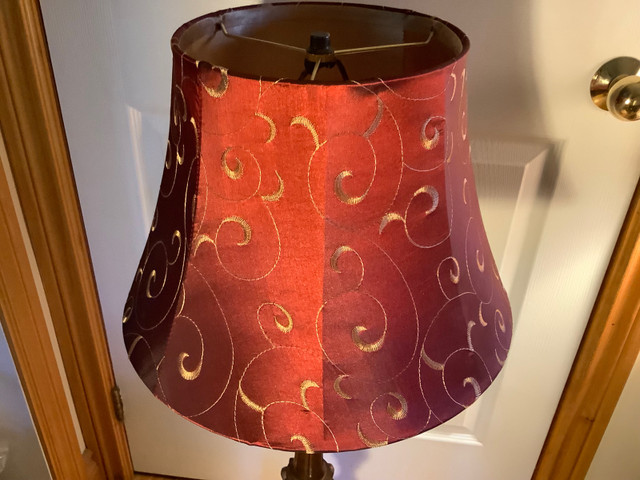 Vintage Wood Tri-Light Floor Lamp w Patterened Silk Shade in Indoor Lighting & Fans in Belleville - Image 4