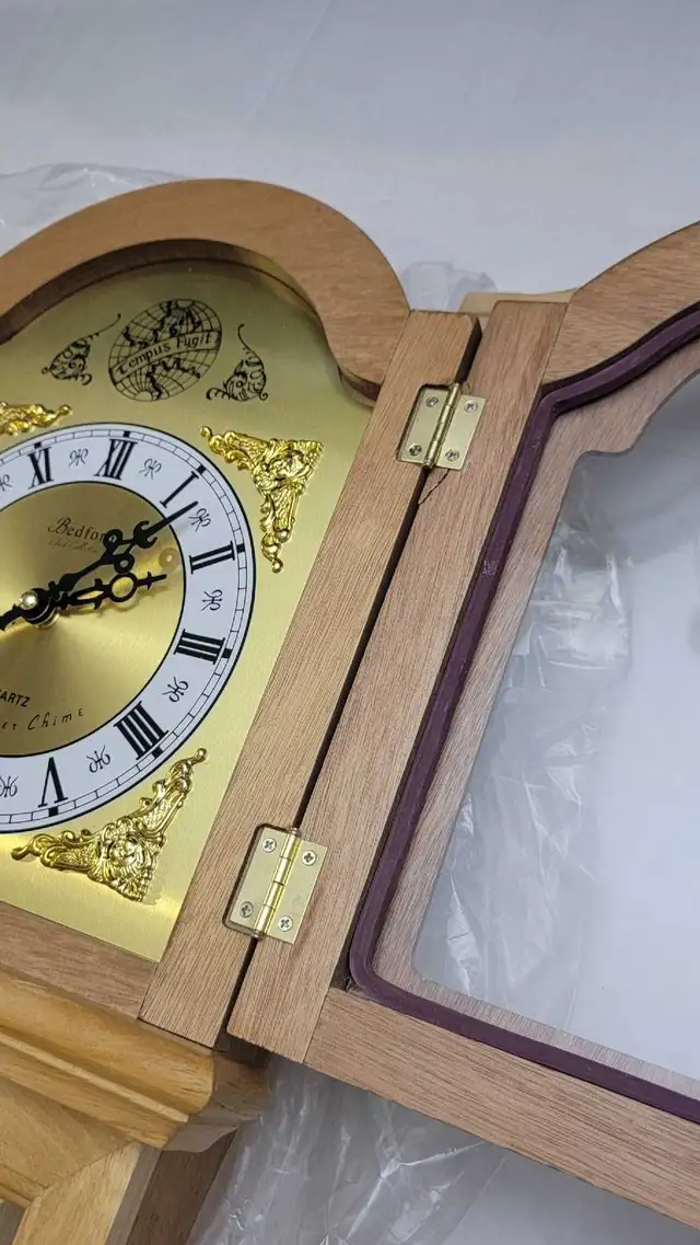 Bedford Clock Collection 26" Chiming Pendulum Wall Clock, Golden in Home Décor & Accents in City of Toronto - Image 11