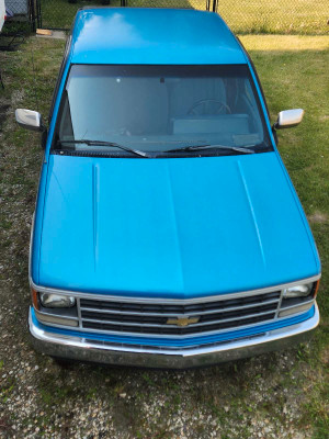 1991 Chevrolet Cheyenne Two tone paint/trim