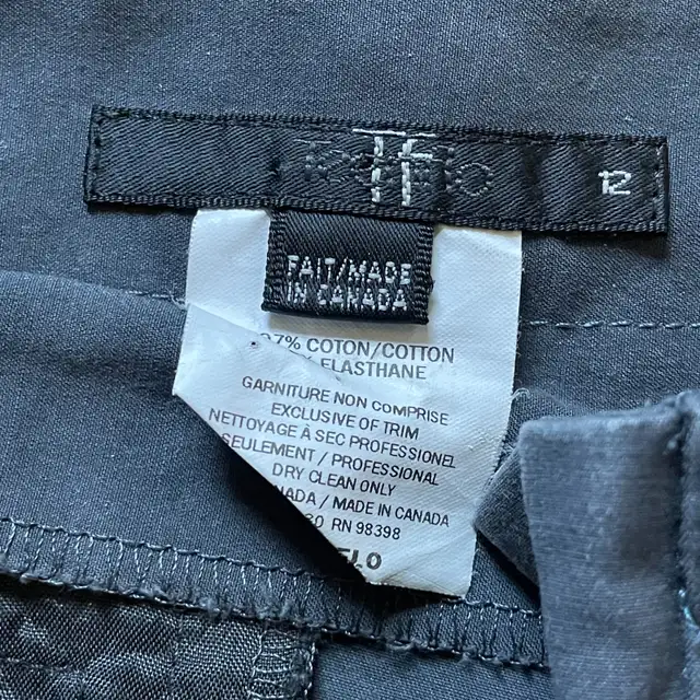 Vintage Teenflo Blue Woman's Chino Pants-Size 12. Made in Canada in Women's - Bottoms in City of Toronto - Image 4