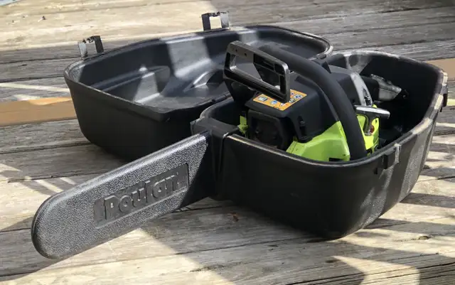 Poulan 2250 Chainsaw  in Power Tools in Norfolk County - Image 6