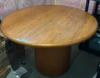 Oak circular table
