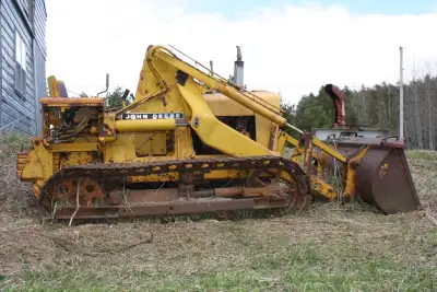 John Deere Loader model 810 for parts, did run when parked a few years ago $ 2,000. Port Perry