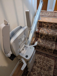 BRUNO IND. Electric stair lift